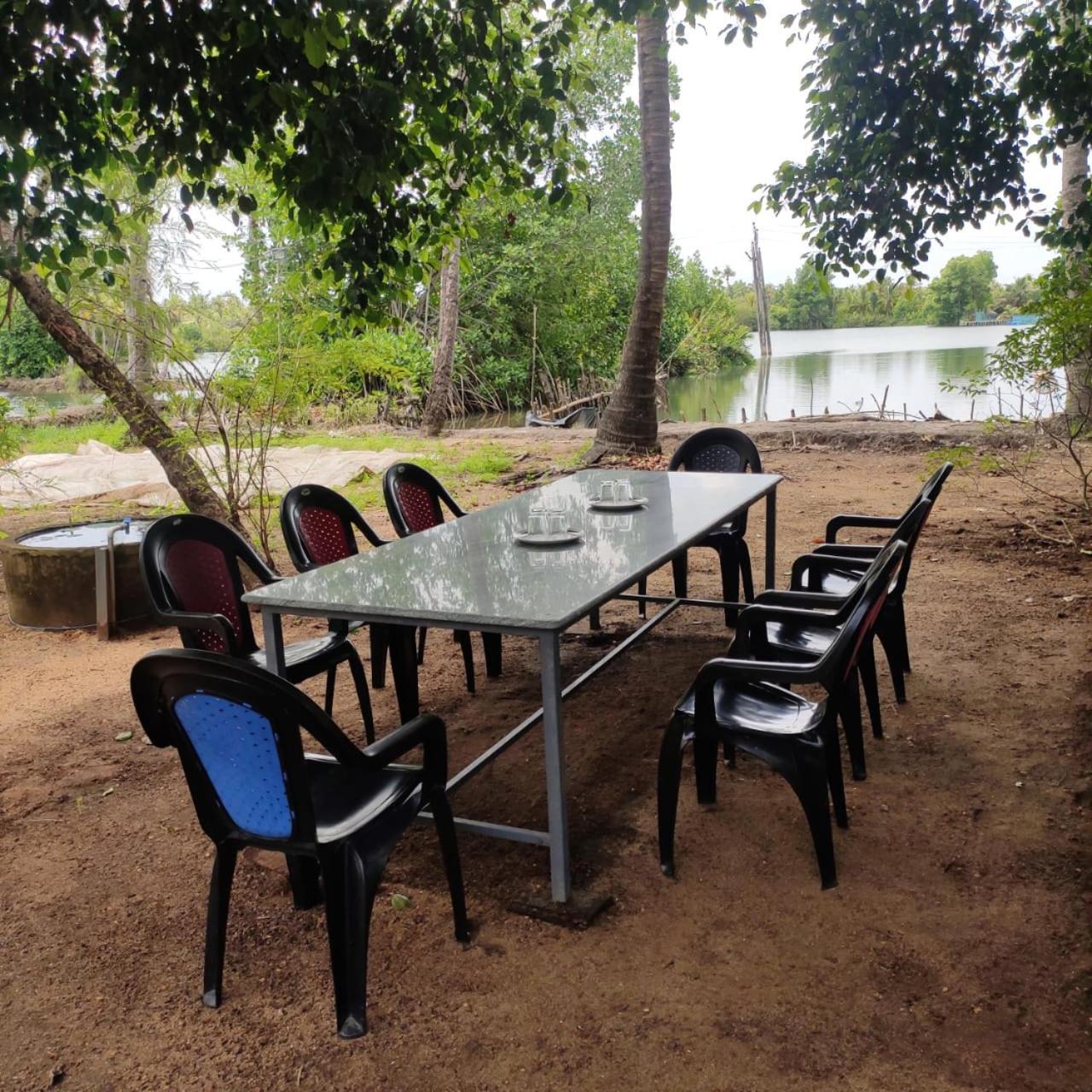 Munroe Inn Homestay Kollam Ngoại thất bức ảnh